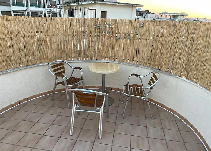 Light Hub Апартаменты *