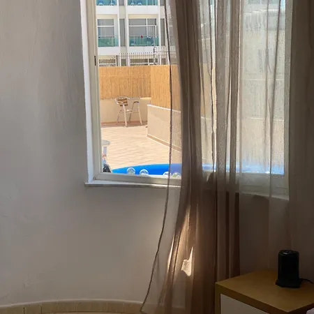 Light Hub Apartman Durrës